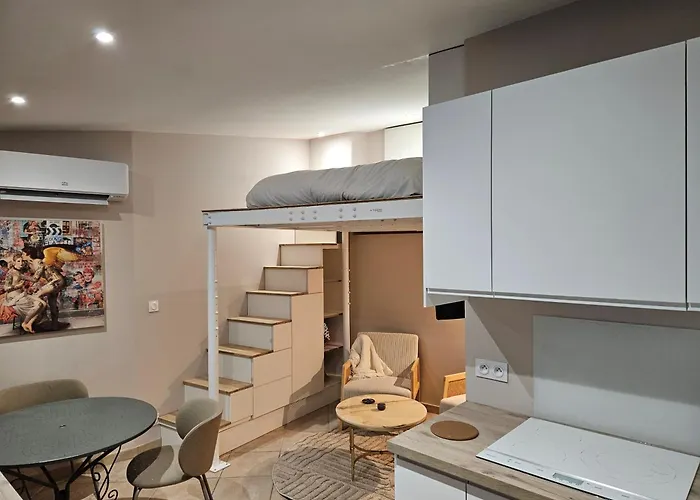 アパート La ペリグー